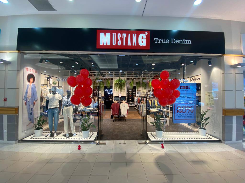 Mustang - ТРК Park House, Казань