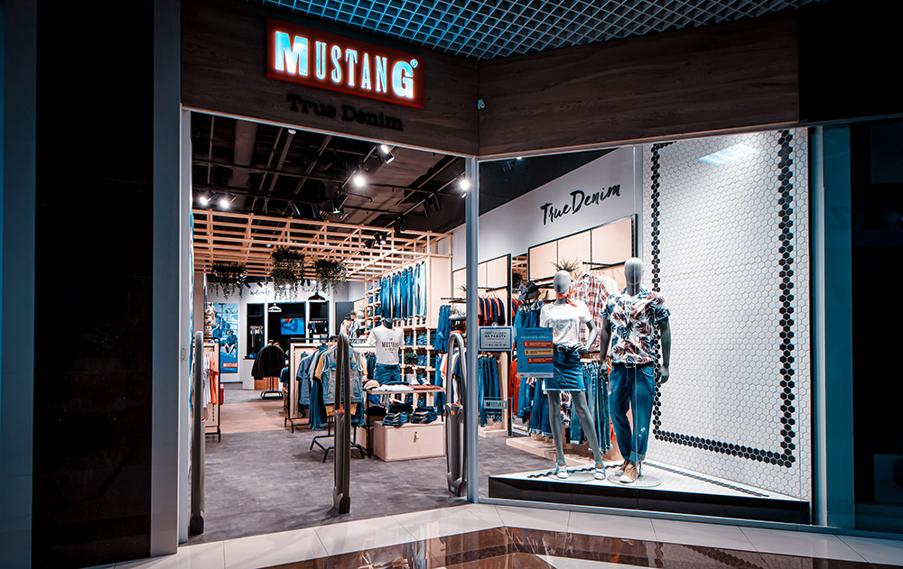 Mustang - МЦ Красная Площадь, Новороссийск