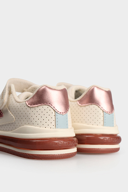 Кроссовки Geox