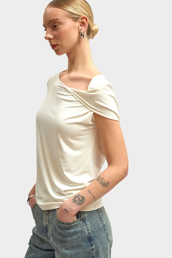 Футболка The Hills Молочный