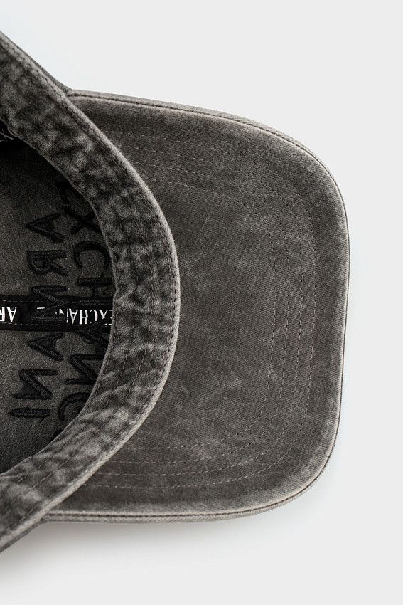 Кепка Armani Exchange Черный