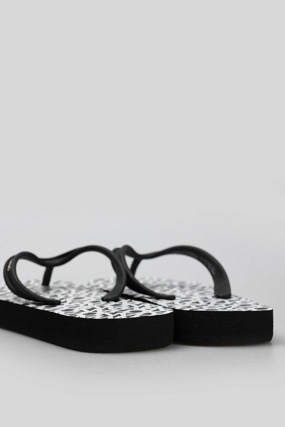 Шлепанцы Armani Exchange