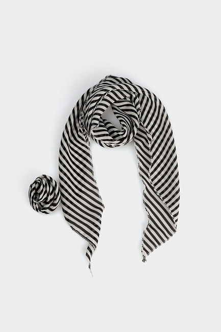 Палантин Marc Cony