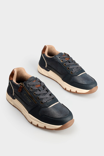 Кроссовки Mustang