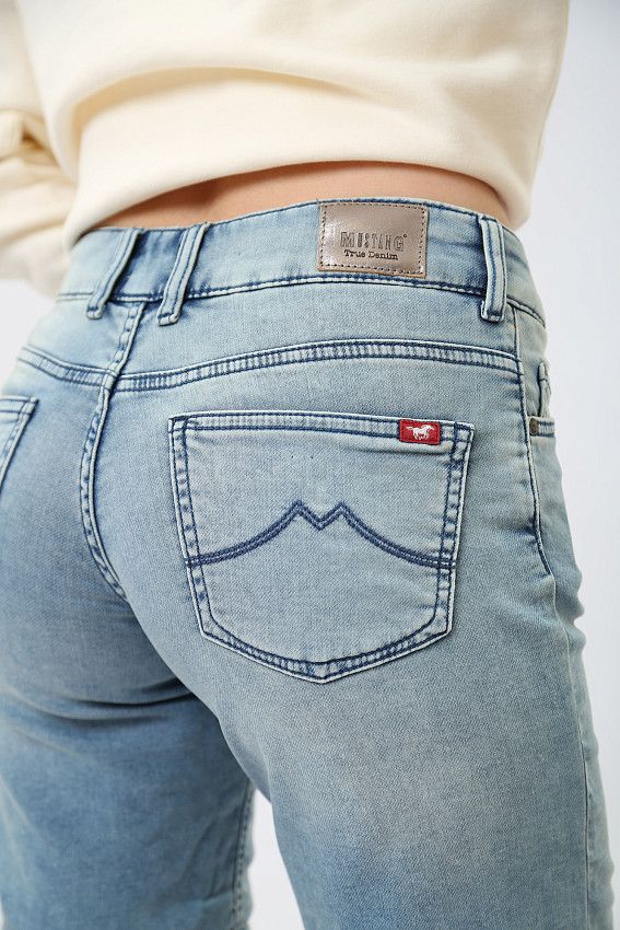 Шорты джинсовые Mustang