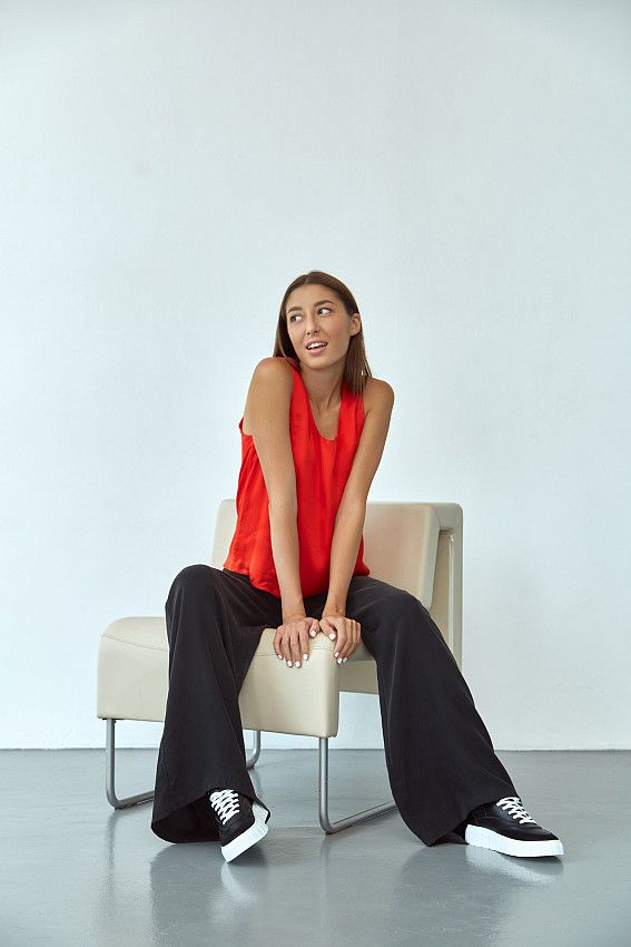 Топ The Hills Красный