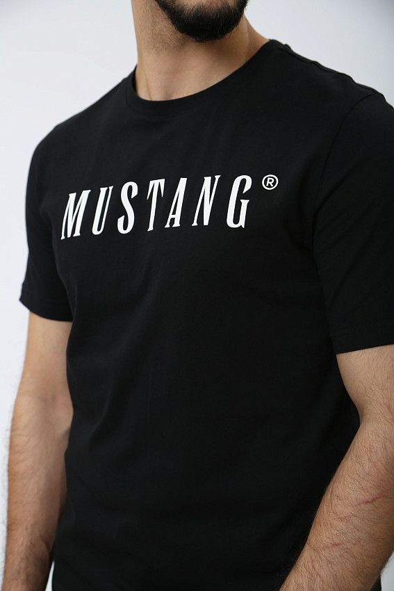 Футболка Mustang Черный