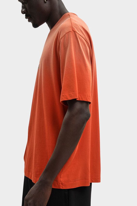 Футболка Armani Exchange Оранжевый