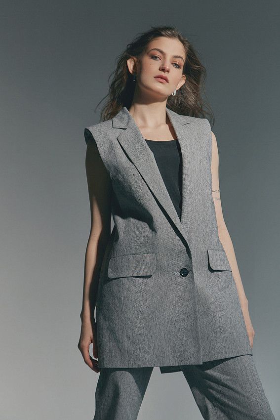 Жилет The Hills Серый