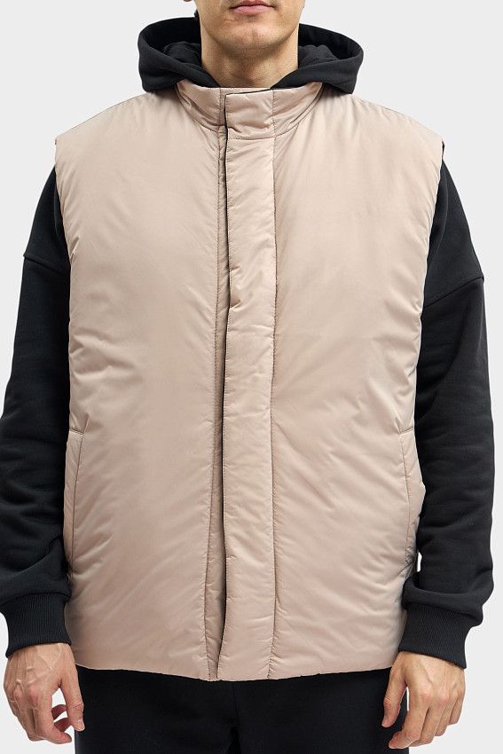 Жилет The Hills Черный