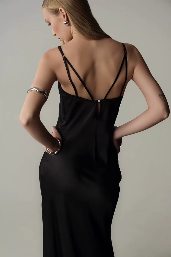 Платье The Hills Черный