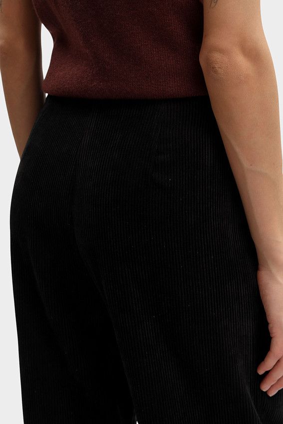 Брюки Armani Exchange Черный