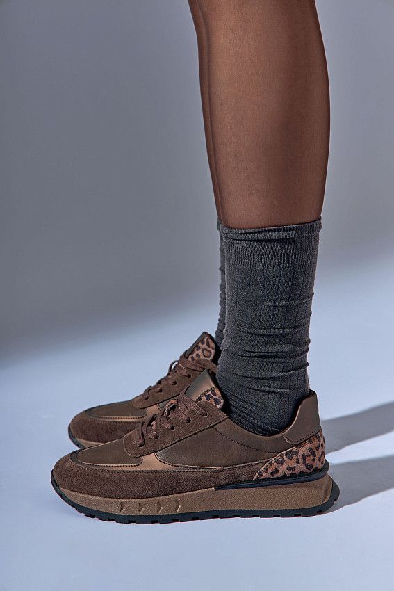 Кроссовки Red Pin