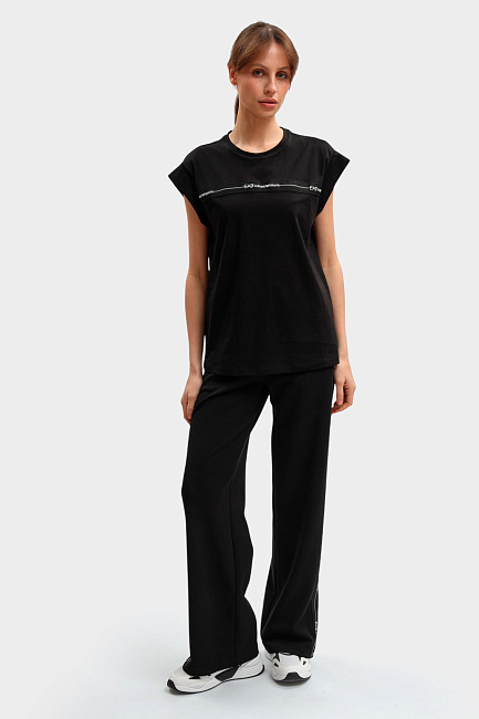 Футболка EA7