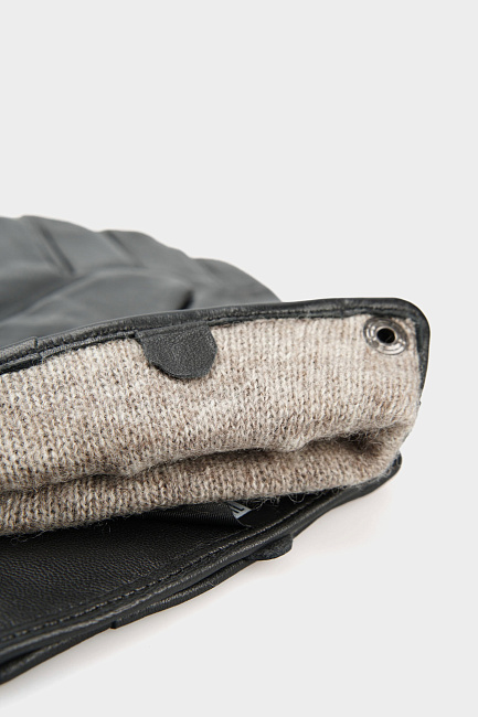 Перчатки Marc Cony