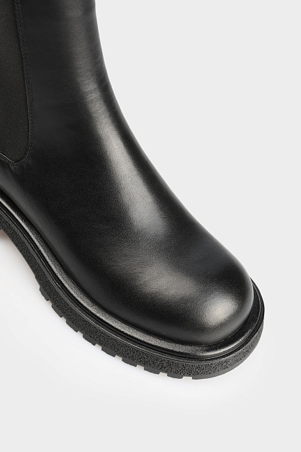 Челси Marc Cony