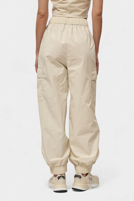 Брюки EA7 Молочный