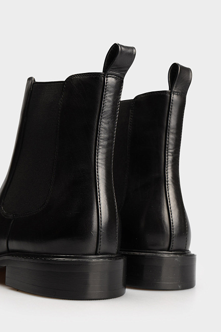 Челси Marc Cony