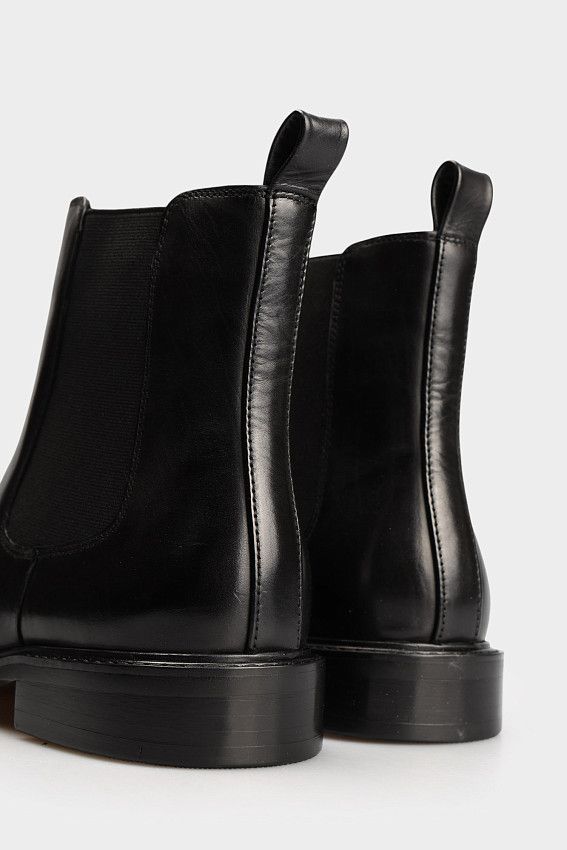 Челси Marc Cony