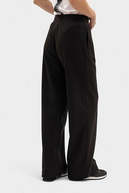 Костюм спортивный EA7