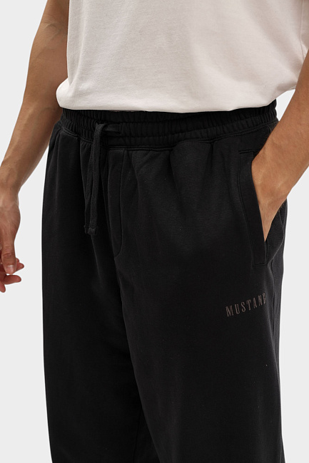 Джоггеры Mustang