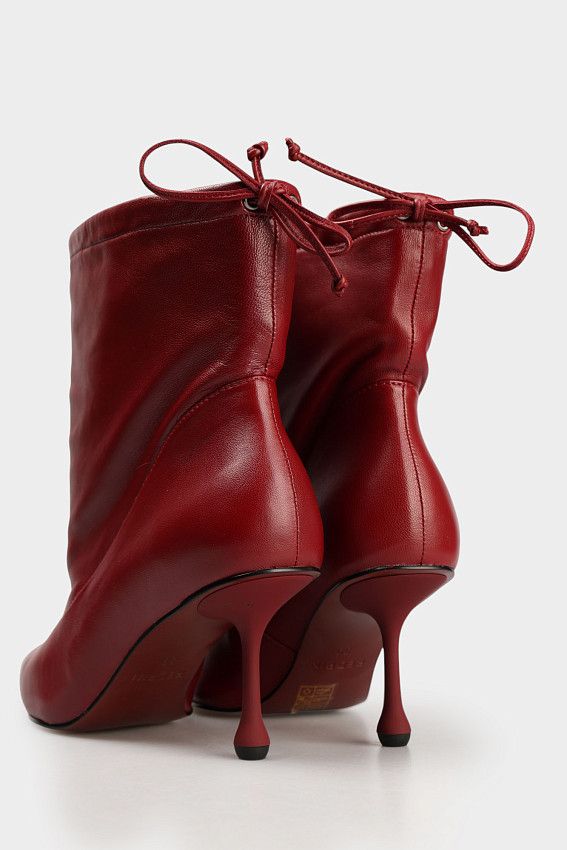 Ботильоны закрытые Red Pin