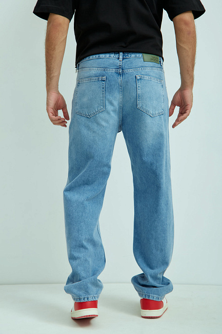 Джинсы STRAIGHT  Van Mich