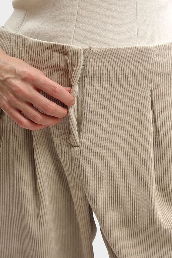 Брюки Armani Exchange Коричневый