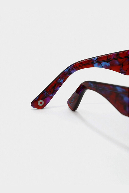 Очки солнцезащитные в комплекте с футляром Pepe Jeans