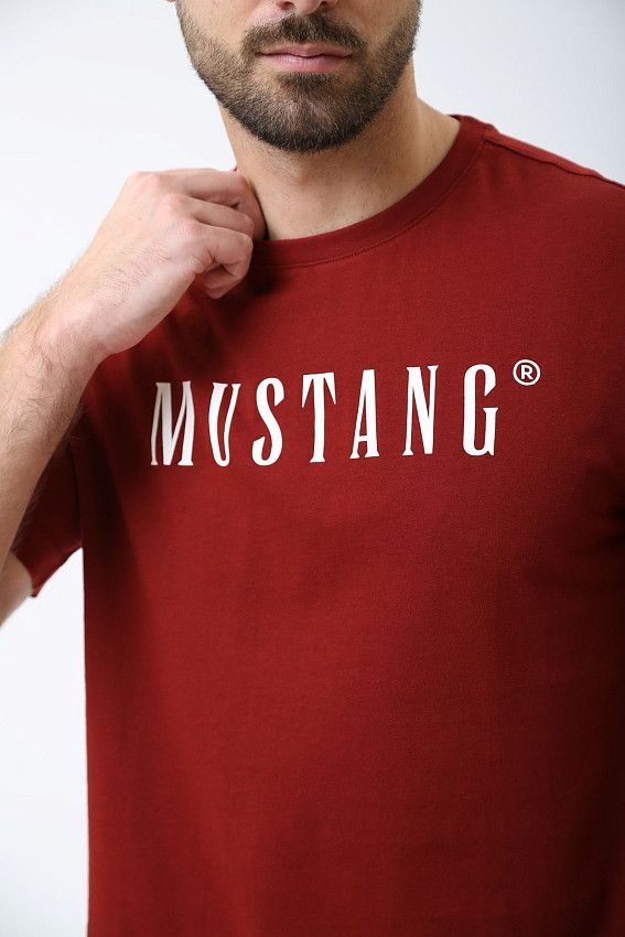Футболка Mustang Бордовый