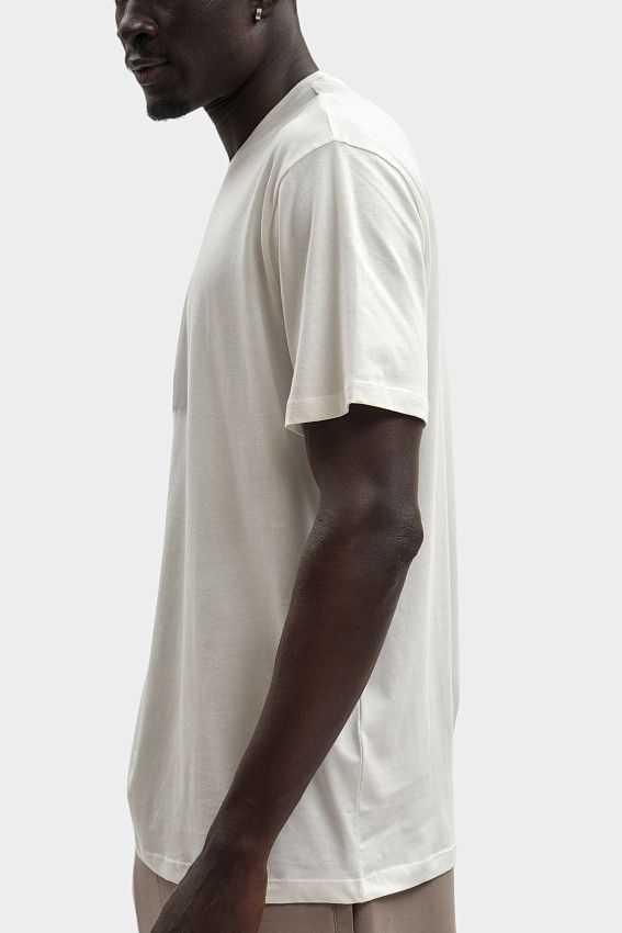 Футболка Armani Exchange Белый