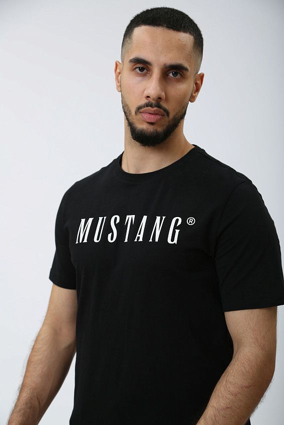 Футболка Mustang Черный