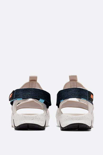 Сандалии Nike