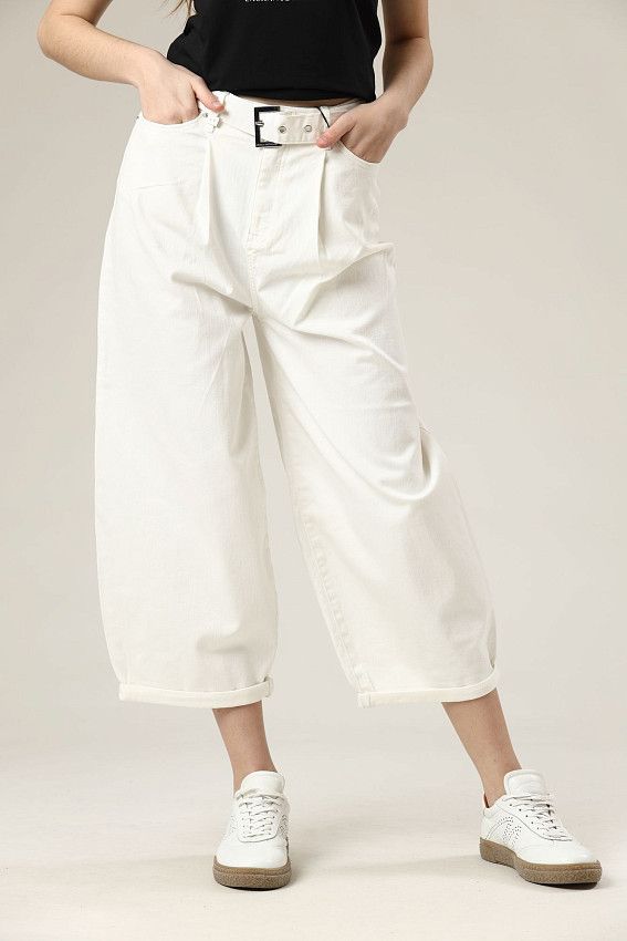 Джинсы Armani Exchange