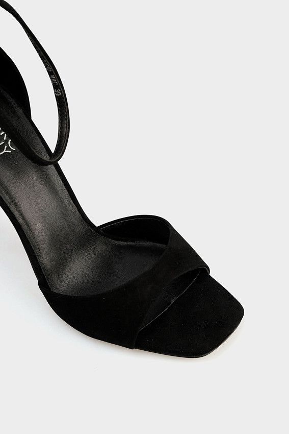 Босоножки Marc Cony