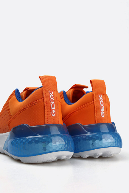 Кроссовки Geox