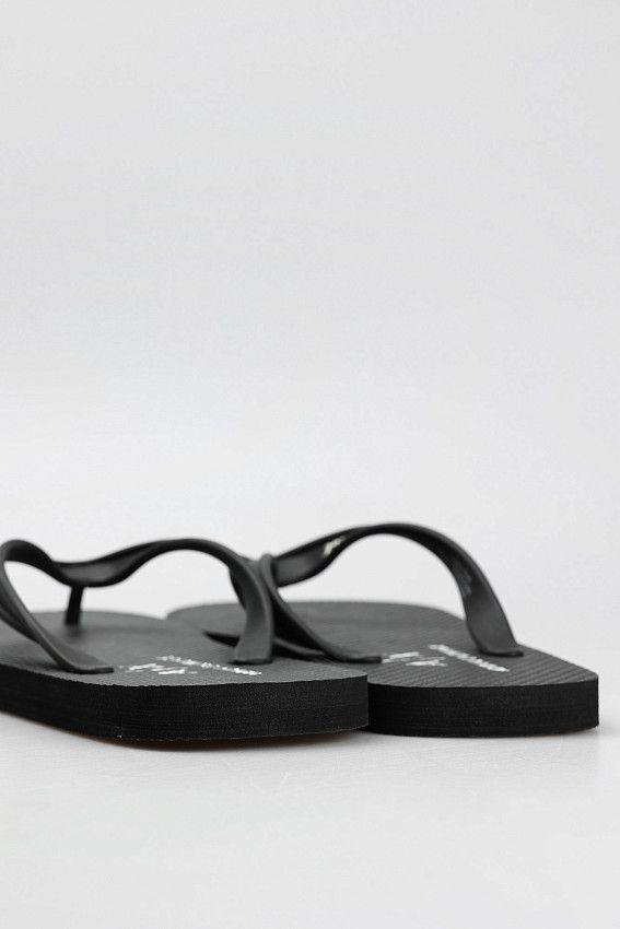 Шлепанцы Armani Exchange Черный