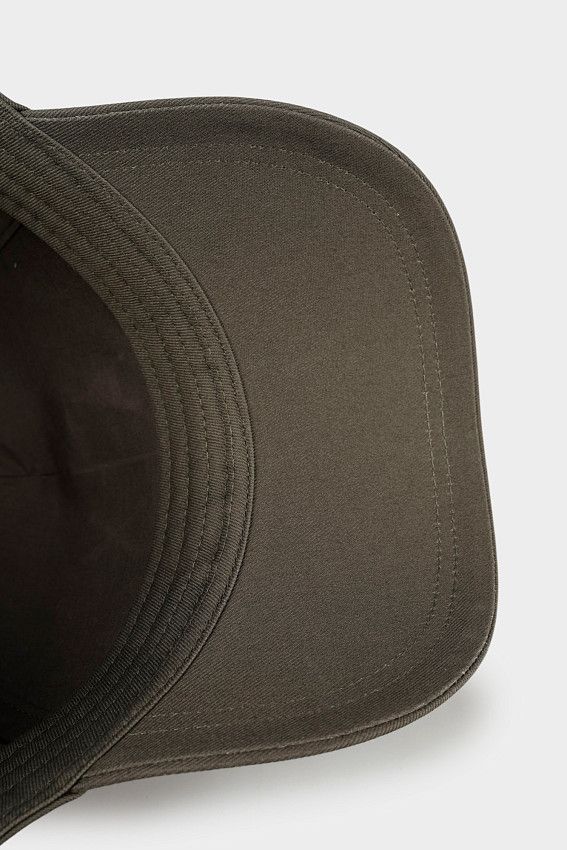 Кепка Armani Exchange Серый