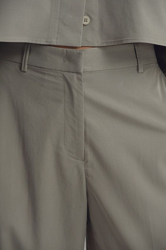 Брюки широкие The Hills Хаки