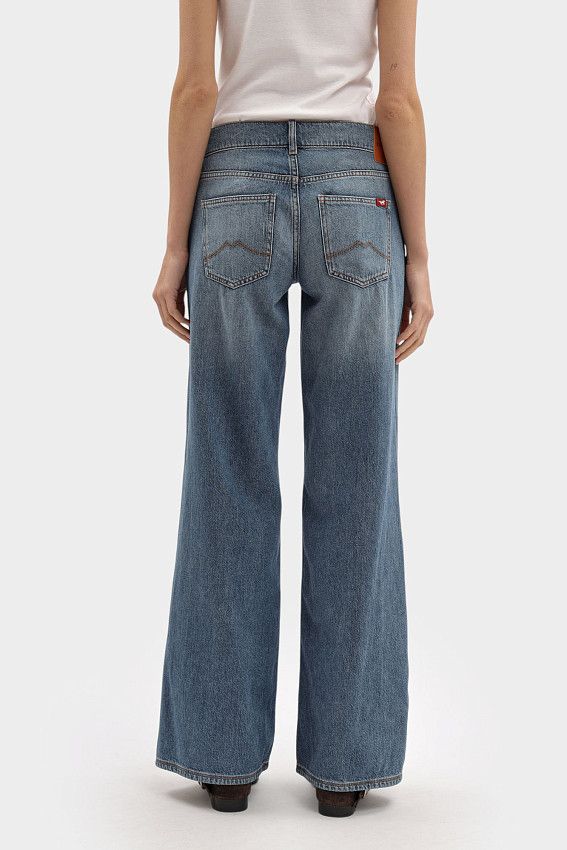 Джинсы Mustang