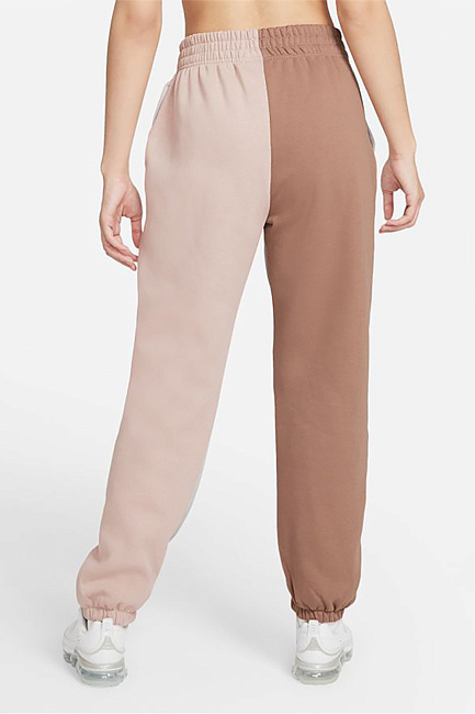 Брюки спортивные джоггеры Nike