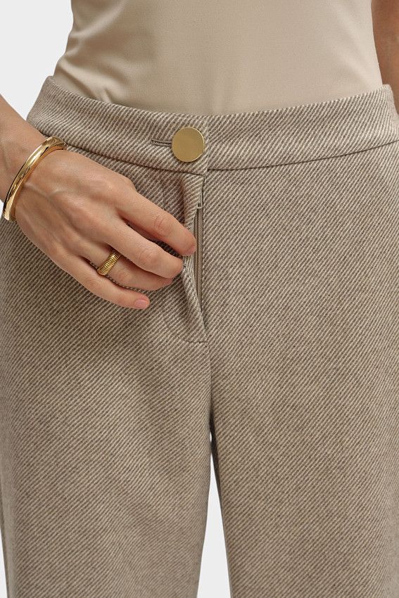 Брюки Armani Exchange Коричневый