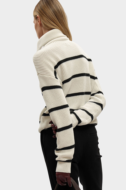 Свитер Mustang