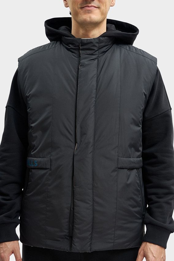 Жилет The Hills Черный