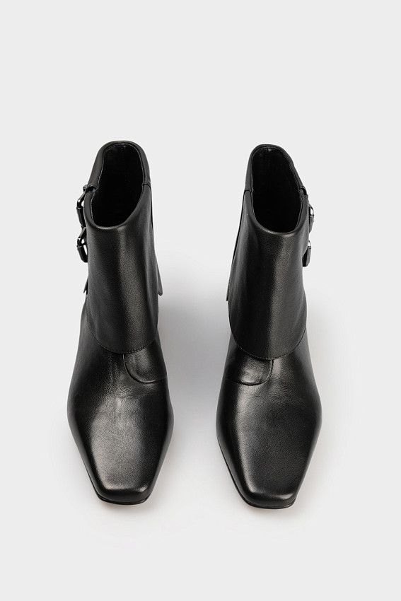 Ботильоны закрытые Red Pin