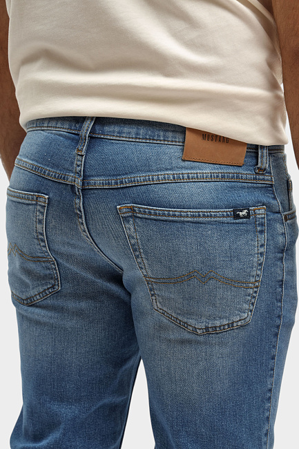 Джинсы Mustang