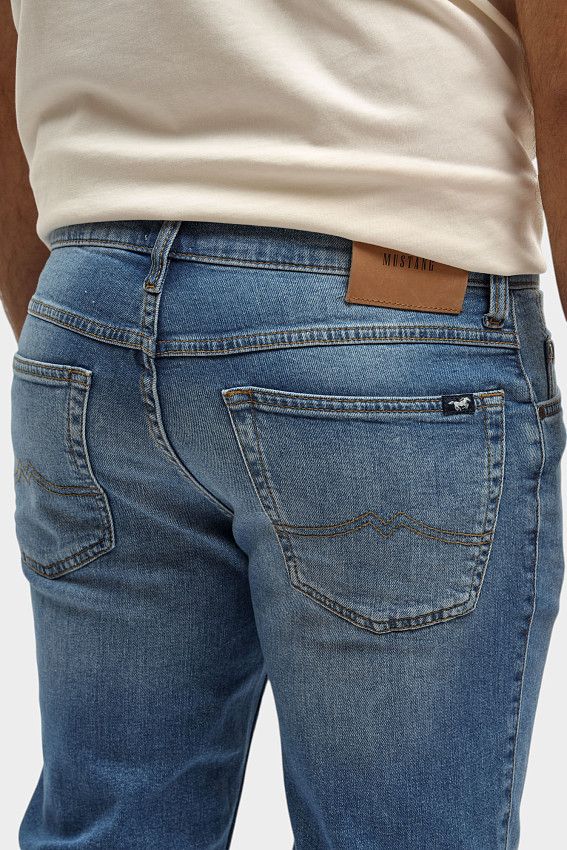 Джинсы Mustang