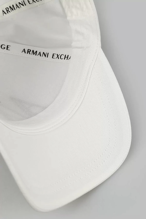 Кепка Armani Exchange Белый