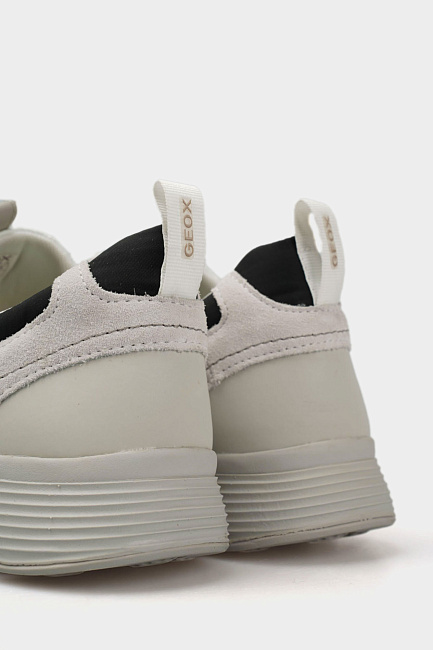 Кроссовки Geox