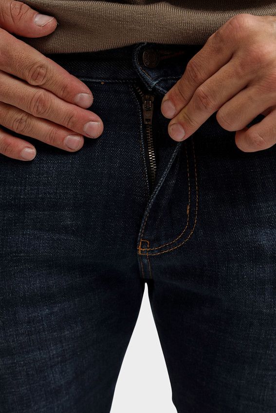 Джинсы Emporio Armani